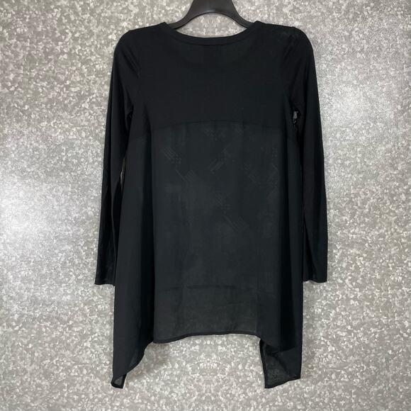 Trouve Black & White Abstract Pattern Hi-Low Hem Top - Size Small - Long Sleeve - Picture 6 of 6